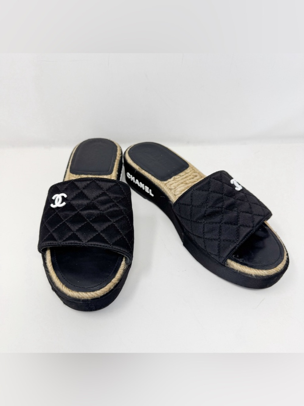 Chanel Black CC Logo Quilted Espadrille Slide Sandals